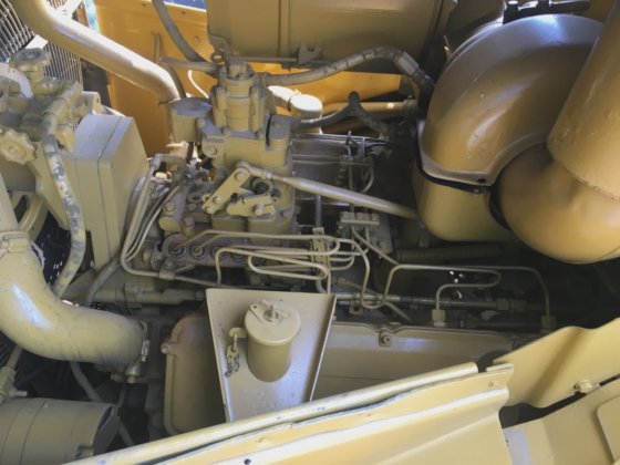 Caterpillar 社 Cat D8r