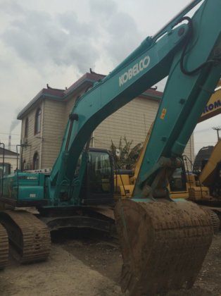 Kobelco SK260