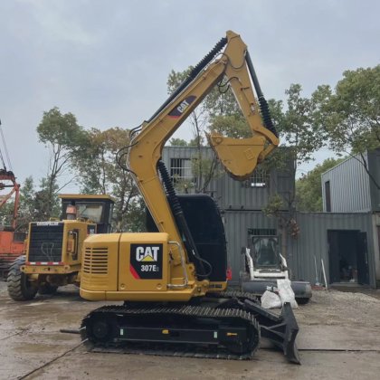 Caterpillar 社 307E