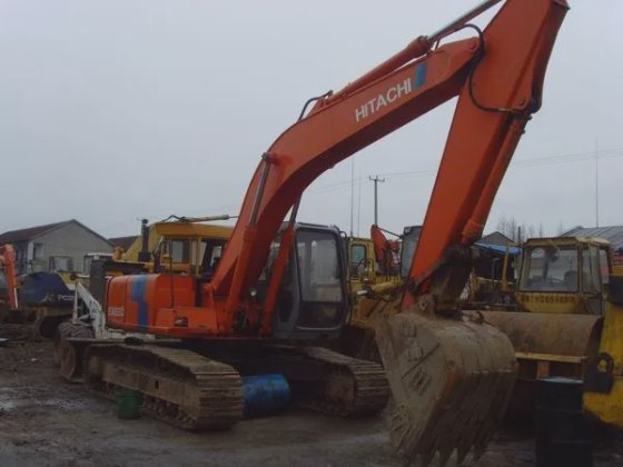 2017 Hitachi EX200lc-2