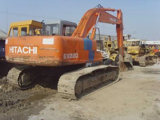 2017 Hitachi EX200lc-2