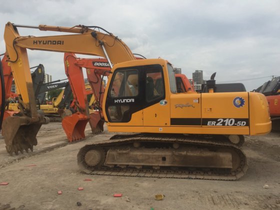 Hyundai 210-5D
