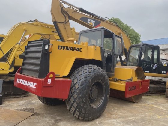 Dynapac Ca30D