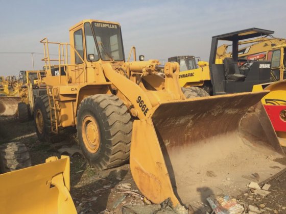 Caterpillar 966e