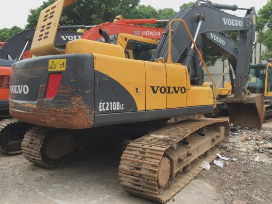 VOLVO Ec210blc