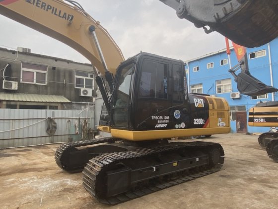 caterpillar CAT 320D