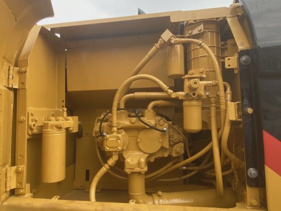 caterpillar CAT 320D