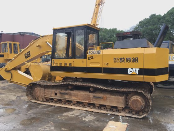 Caterpillar E200B