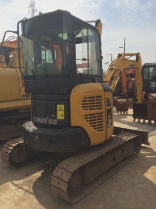 2014 komatsu pc35mr-2