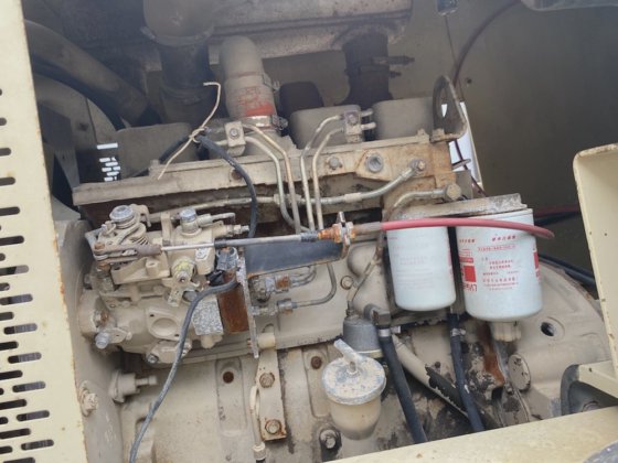 10 吨二手液压振动压路机英格索兰 SD100 供出售