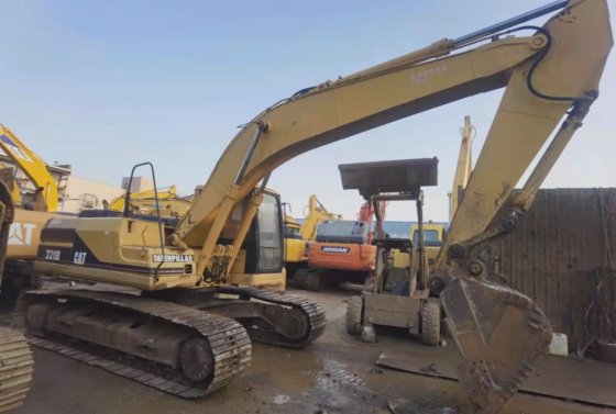 Caterpillar CAT 320BL
