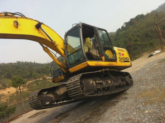 住友 Sumitomo SH210