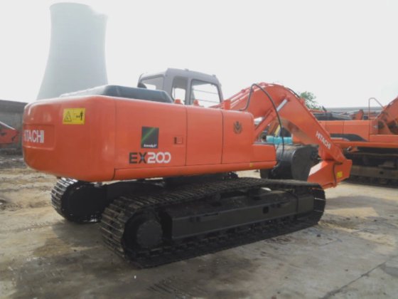 2014 hitachi ex200-5