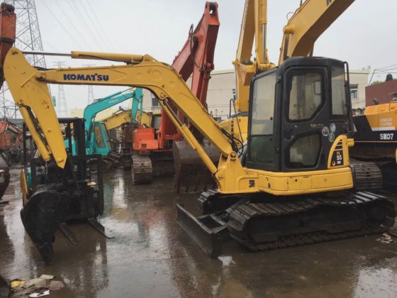 Komatsu PC55MR