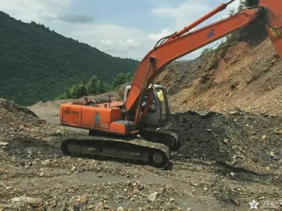 Gebrauchter Hitachi Hydraulik-Kettenbagger