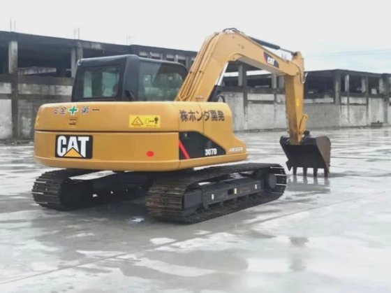 Gebrauchter Bagger Caterpillar 329c