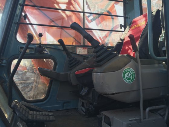 制造与工程 建筑机械 日立 200-3 挖掘机