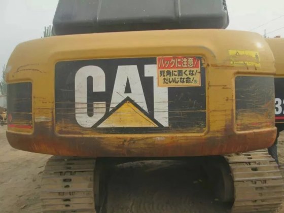 2015 Caterpillar 320d