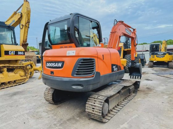 Doosan DX60