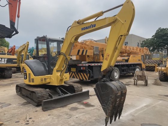 komatsu PC55MR-2
