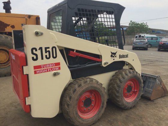 中古ボブキャット S150 スキッドステアローダー ボブキャット S185