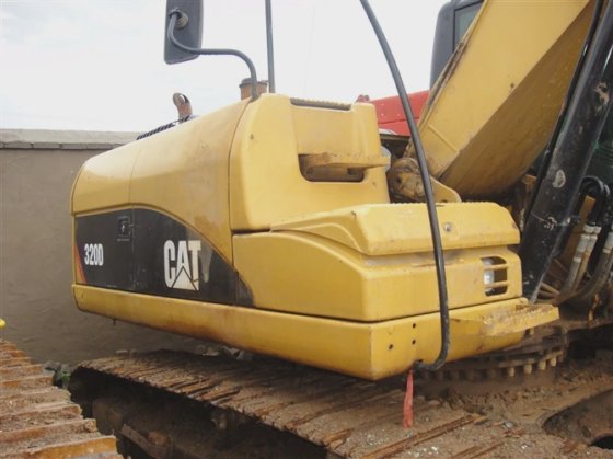 Gebrauchter Caterpillar Bagger 320d