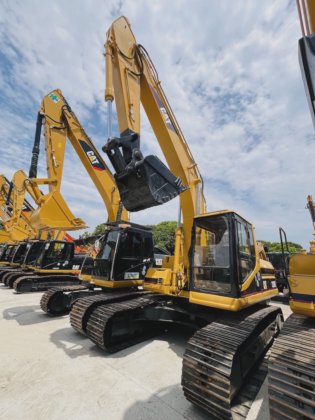 2019 CATERPILLAR CAT 320B
