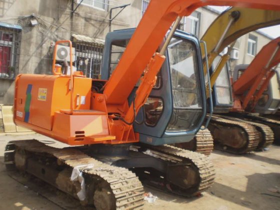 Hitachi EX60-3