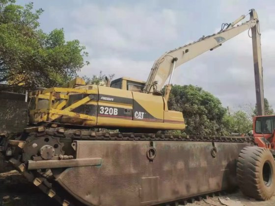 CAT 卡特彼勒 320D