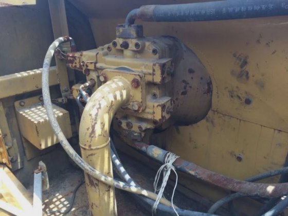 Gebrauchte Baumaschinen Cat Kettenbagger 330bl