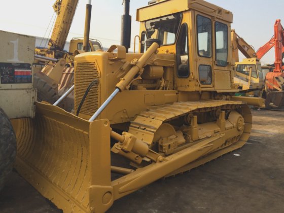 キャッターピラー D6D