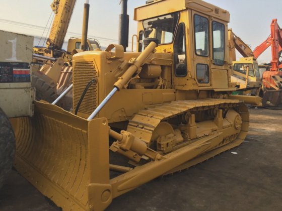 キャッターピラー D6D