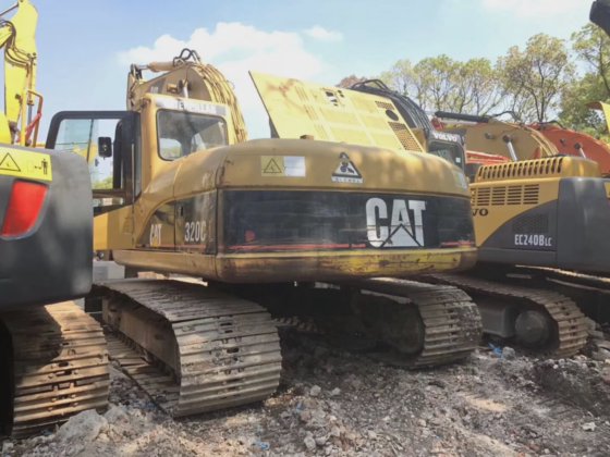 caterpillar cat 320CL