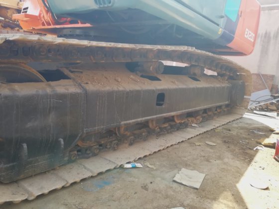 2014 hitachi ex200-3