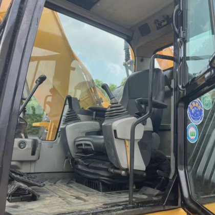 2020 CATERPILLAR Cat 329e