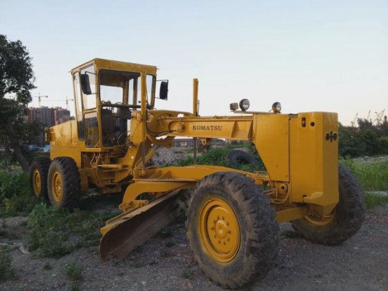 Gebrauchter Komatsu 155 Motorgrader in