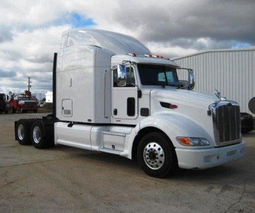 2011 PETERBILT 386 CONVENTIONAL -