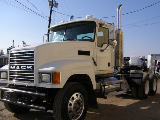 2007 MACK CHN613 CAB CHASSIS
