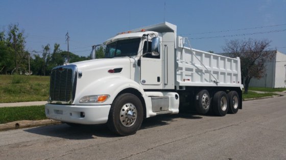 2011 PETERBILT 386 DUMP TRUCK