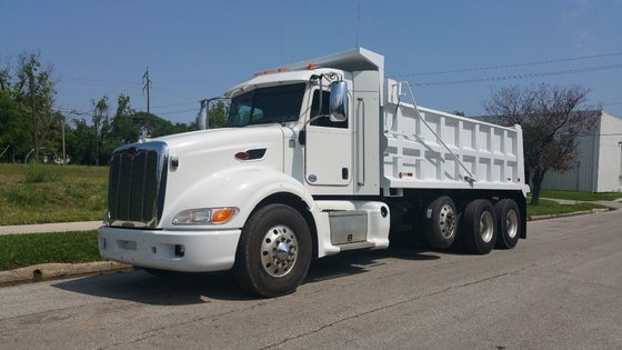 2011 PETERBILT 386 DUMP TRUCK
