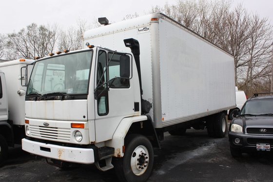 2000 STERLING TRUCK BOX TRUCK