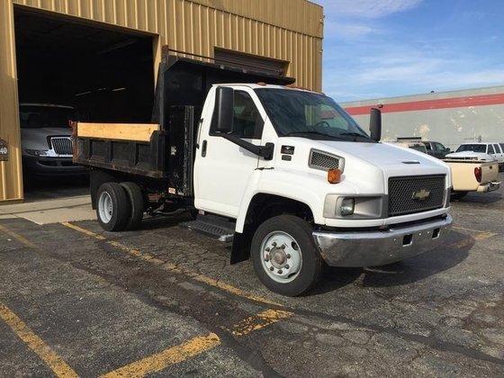 2007 CHEVROLET C4500 CONTRACTOR TRUCK