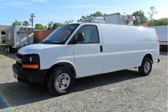 2016 GMC 3500 HD CARGO