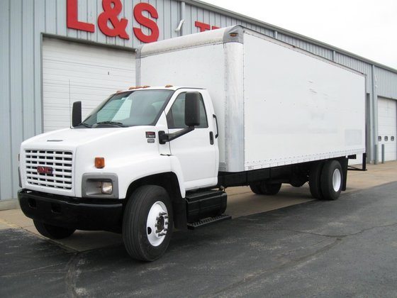 2006 GMC C70 BOX TRUCK