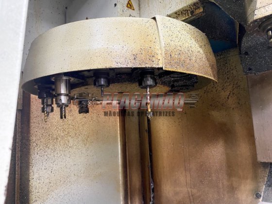 CENTRO DE USINAGEM ROMI DISCOVERY