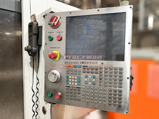 CENTRO DE USINAGEM HAAS VF-3YT