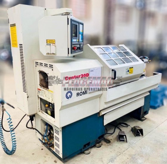 TORNO CNC ROMI CENTUR 30D