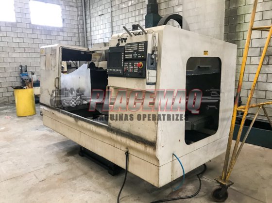 2002 CENTRO DE USINAGEM ROMI