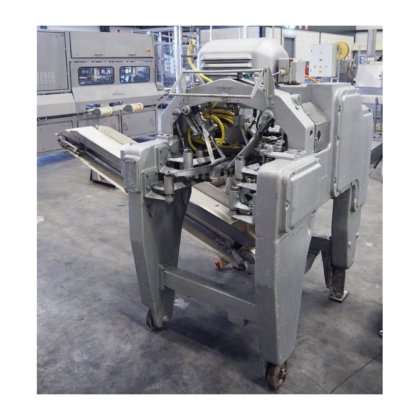 FISH BEHEADING MACHINE, BAADER 421 in A Coruña, Spain