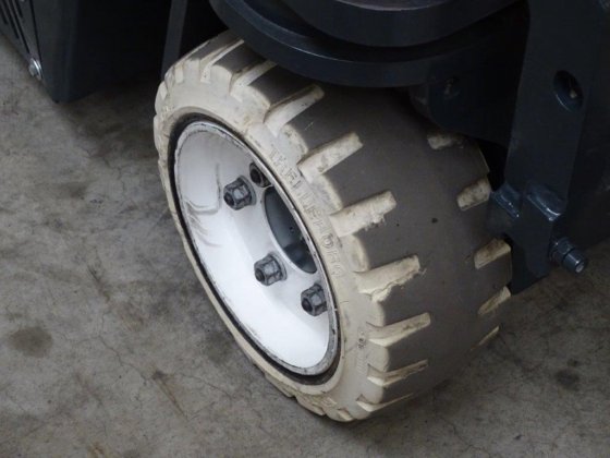 2010 Combilift C2500CB - TRIPLEX